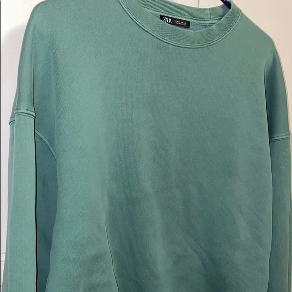 Zara Small Green Crewneck Sweater with Oversized Fit - Picture 13 of 14